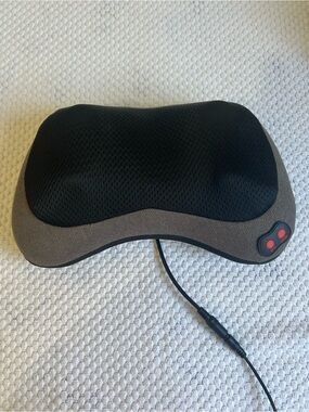 Papillon Vibration Massage Pillow for Neck & Back